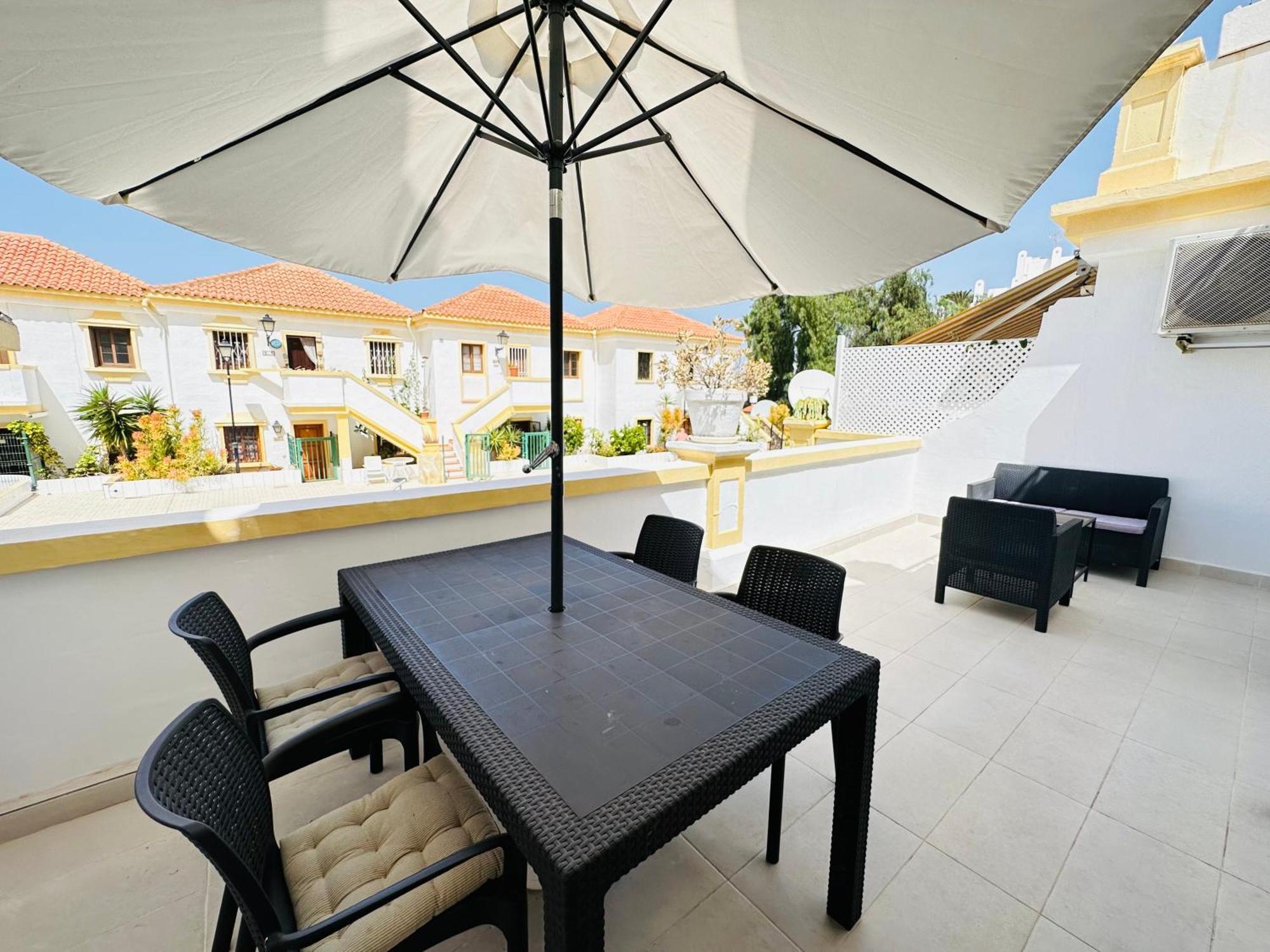 Windsor Park Spacious Apartment In Costa Adeje Exterior photo